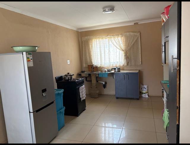 2 BEDROOM FREEHOLD FOR SALE IN SOSHANGUVE S